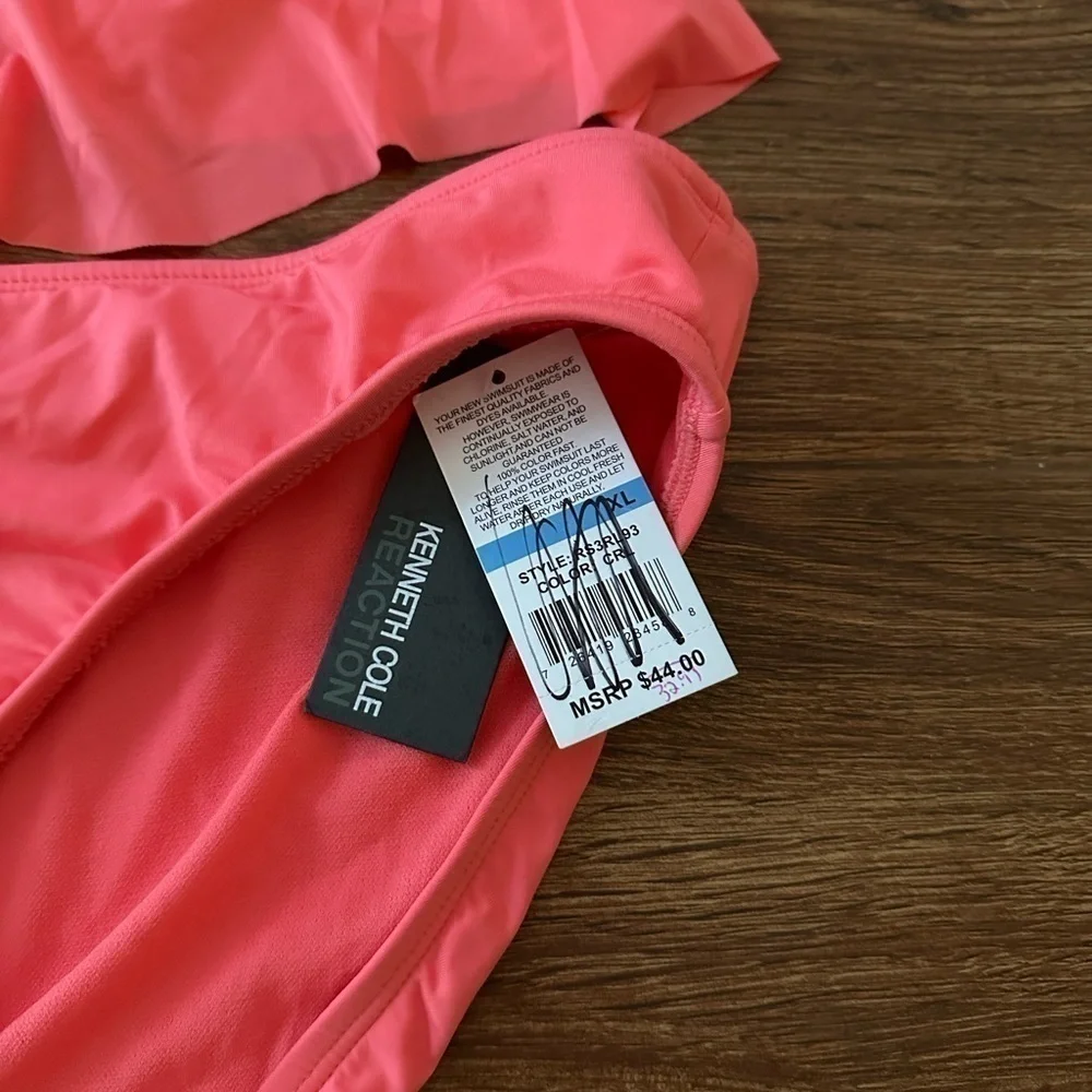 Kenneth Cole Reaction bikini - Picture 6 of 8